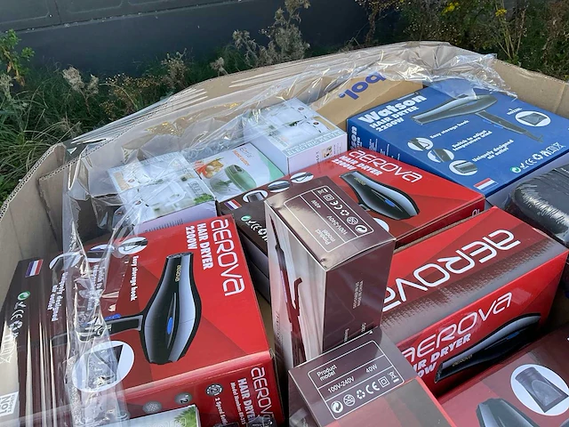 Partij consumentengoederen - afbeelding 31 van  50