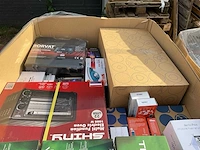 Partij consumentengoederen - afbeelding 31 van  46