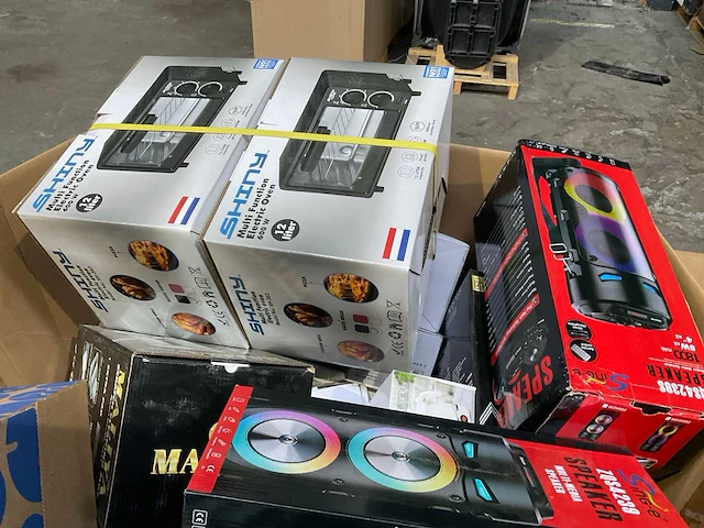 Partij consumentengoederen - afbeelding 13 van  21