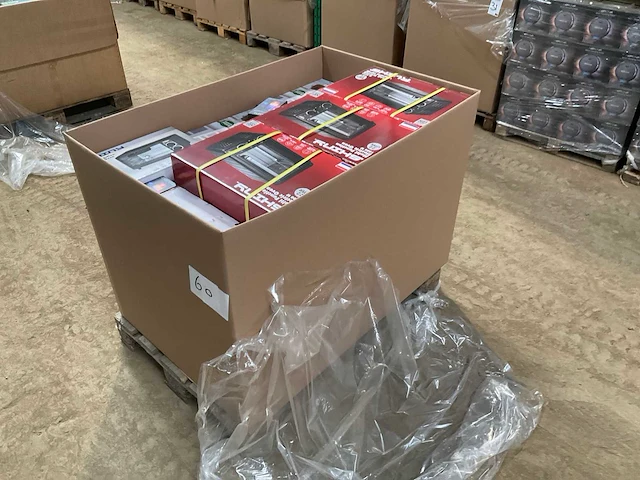 Partij consumentengoederen - afbeelding 8 van  12