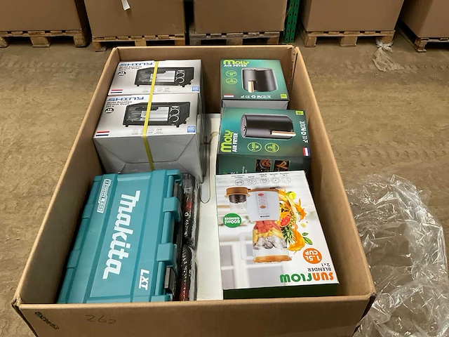 Partij consumentengoederen - afbeelding 7 van  10