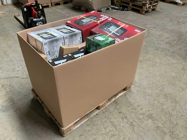 Partij consumentengoederen - afbeelding 7 van  11