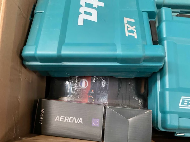 Partij consumentengoederen - afbeelding 7 van  10