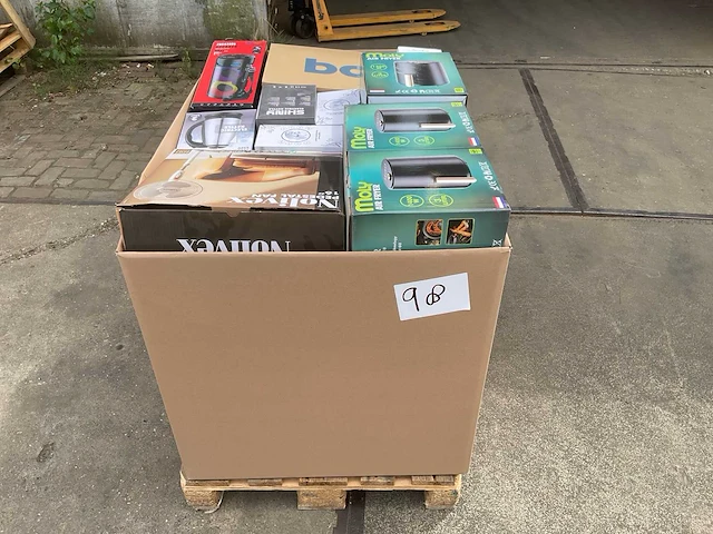 Partij consumentengoederen - afbeelding 4 van  11