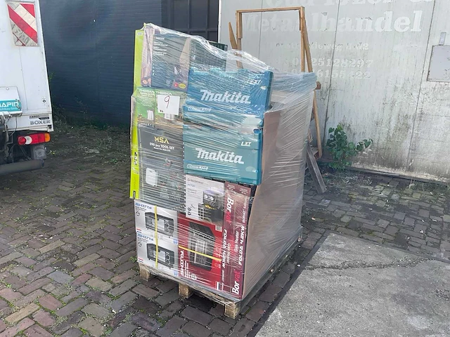 Partij consumentengoederen - afbeelding 1 van  17