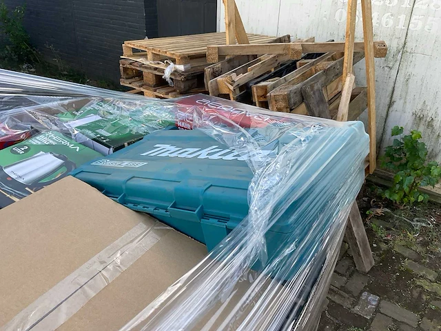 Partij consumentengoederen - afbeelding 15 van  17