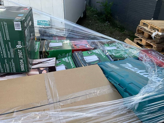 Partij consumentengoederen - afbeelding 16 van  17