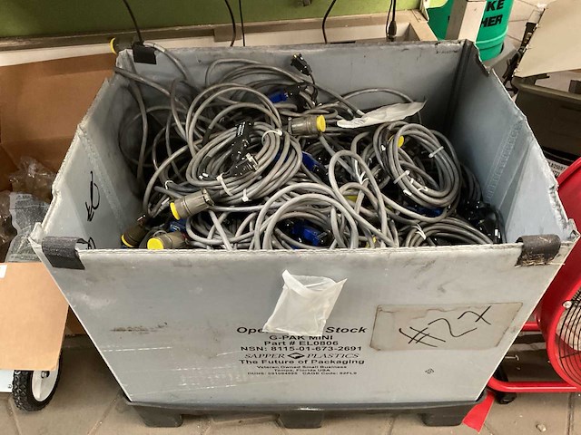 Partij controle remote switching cable - afbeelding 1 van  3