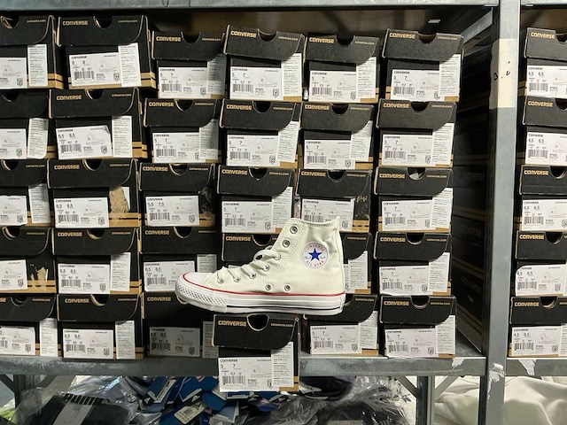 Partij converse all stars schoenen (81x) - afbeelding 7 van  8