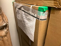 Partij cosmetica verpakkingen - afbeelding 2 van  11