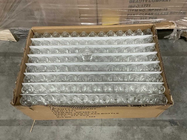 Partij cosmetica verpakkingen - afbeelding 6 van  8