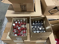 Partij cosmetica verpakkingen - afbeelding 10 van  26