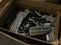 Partij cosmetica verpakkingen - afbeelding 16 van  26