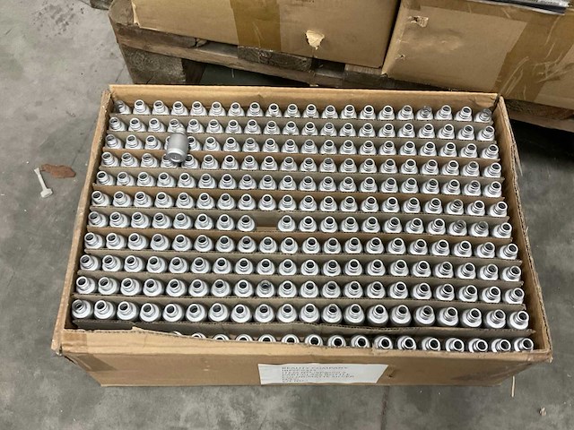 Partij cosmetica verpakkingen - afbeelding 4 van  17