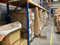 Partij cosmetica verpakkingen - afbeelding 11 van  17