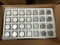 Partij cosmeticapotjes zilver (circa 12.000 stuks) - afbeelding 9 van  11