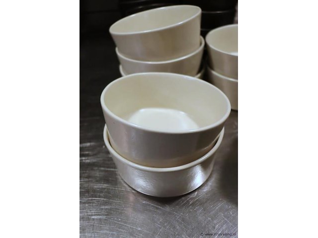 Partij costa nova serveerschalen - afbeelding 3 van  6