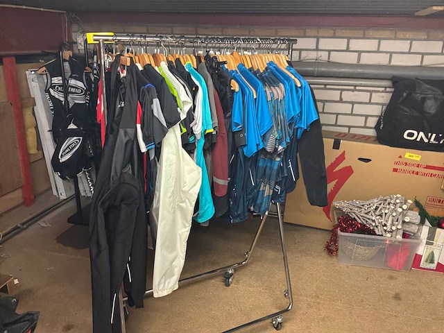 Partij craft / mr velo / giordana / carvico / megmeister fietskleding - afbeelding 1 van  4