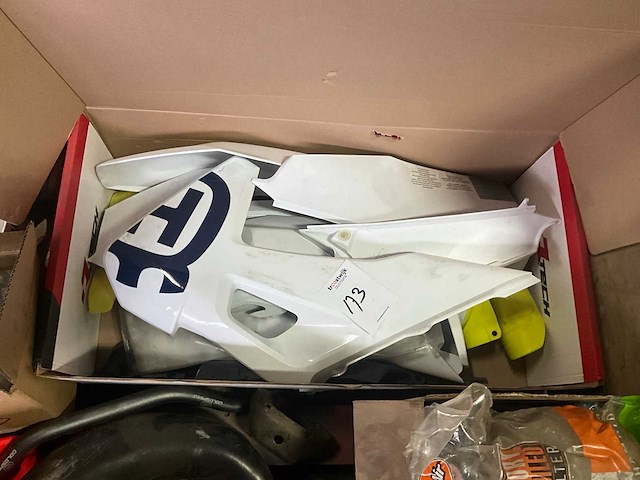 Partij crossmotor toebehoren - afbeelding 2 van  6