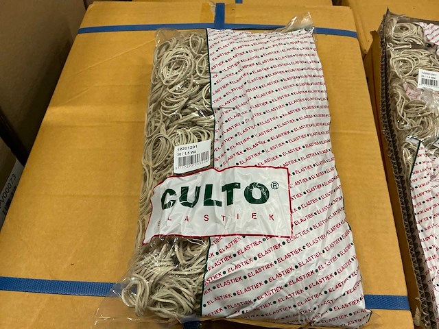 Partij culto elastieken 30/1,5 wit 1kg per zak (400x) - afbeelding 1 van  4
