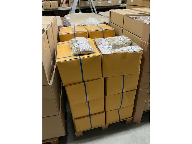 Partij culto elastieken 30/1,5 wit 1kg per zak (400x) - afbeelding 3 van  4
