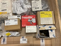 Partij cv-installatiemateriaal - afbeelding 8 van  8