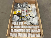 Partij cv-installatiemateriaal - afbeelding 1 van  10