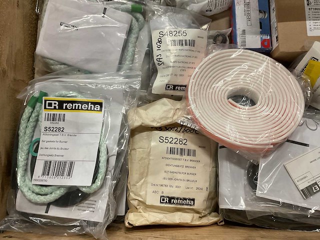 Partij cv-installatiemateriaal - afbeelding 5 van  10