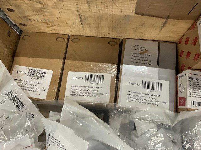 Partij cv-installatiemateriaal - afbeelding 10 van  10