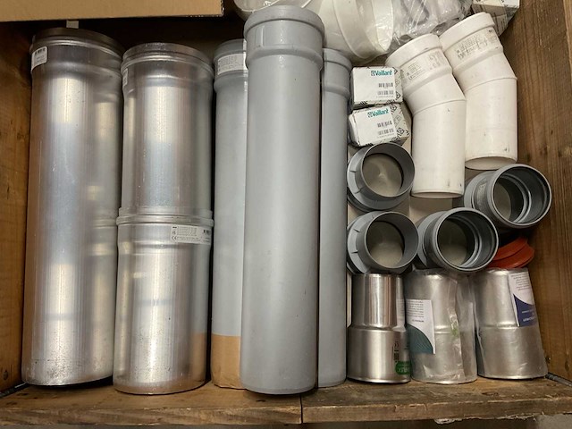 Partij cv-installatiemateriaal - afbeelding 2 van  5