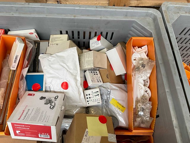 Partij cv installatiemateriaal - afbeelding 4 van  6