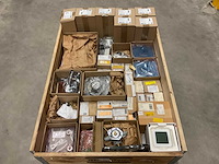 Partij cv-installatiemateriaal - afbeelding 1 van  9