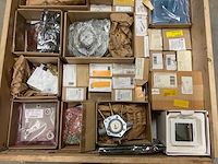 Partij cv-installatiemateriaal - afbeelding 2 van  9
