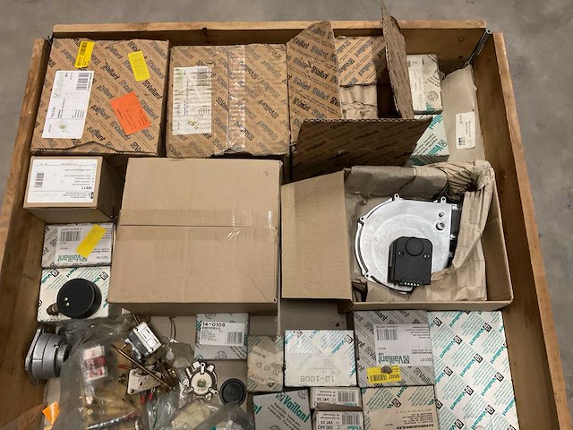 Partij cv-installatiemateriaal - afbeelding 4 van  10
