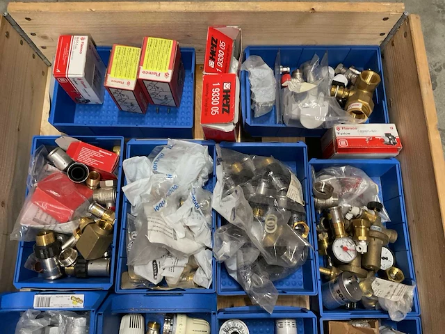 Partij cv-installatiemateriaal - afbeelding 5 van  11