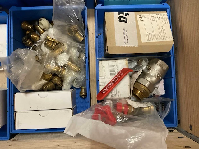 Partij cv-installatiemateriaal - afbeelding 7 van  11