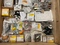 Partij cv-installatiemateriaal - afbeelding 2 van  3