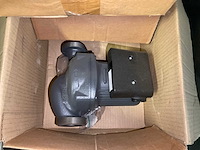 Partij cv-installatiematerialen - afbeelding 2 van  3