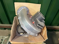 Partij cv-installatiematerialen - afbeelding 3 van  3