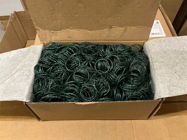 Partij daffodil rings 22mm groen 1kg per verpakking (40x) - afbeelding 1 van  4