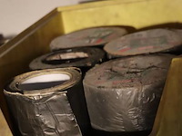 Partij dakbedekking afplakstrip - afbeelding 2 van  2