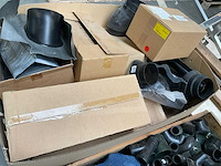 Partij dakdoorvoer materialen - afbeelding 3 van  4