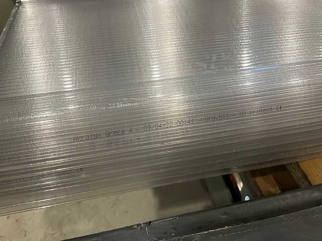 Partij dakmateriaal - afbeelding 2 van  10