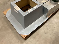 Partij dakmateriaal - afbeelding 2 van  4