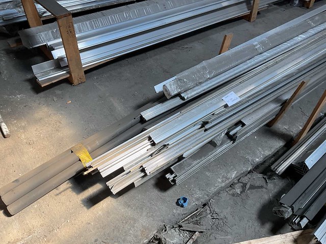 Partij dakmaterialen (25x) - afbeelding 5 van  6