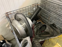 Partij dakmaterialen - afbeelding 2 van  4