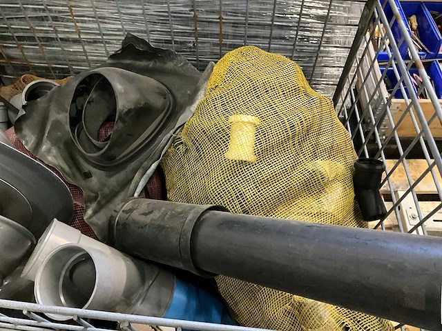 Partij dakmaterialen - afbeelding 3 van  4