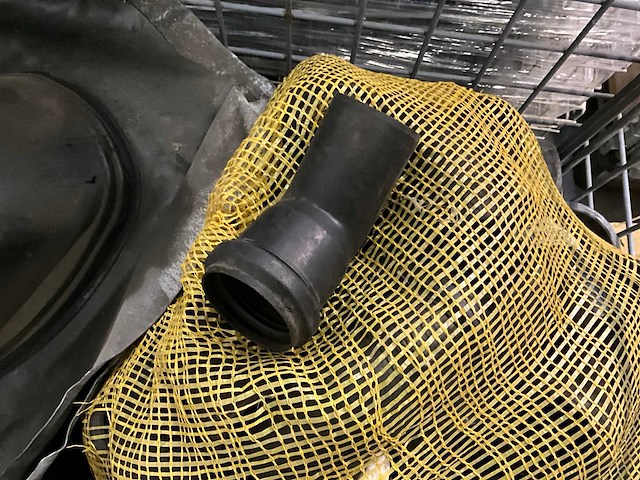 Partij dakmaterialen - afbeelding 4 van  4