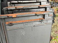 Partij dakpannen met stelling - afbeelding 10 van  10