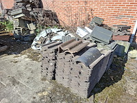 Partij dakpannen, stenen, lijmblokken etc. - afbeelding 9 van  9